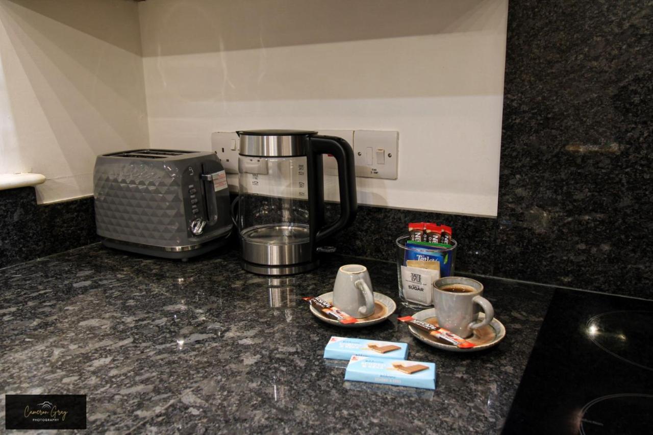 Apartment 2 Bed House, Office, Wi-fi, Free Parking